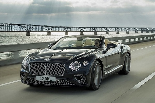 Bentley Continental GT V8 Coupe 2020.