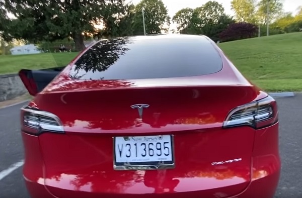 Tesla Model U 2020