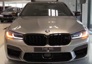 BMW M5 2021.