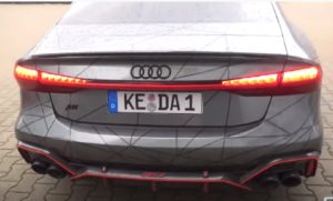 Audi RS7 2021.