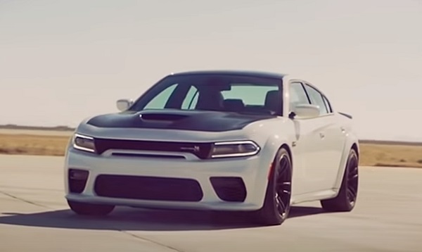 Dodge Charger 2020-2021.