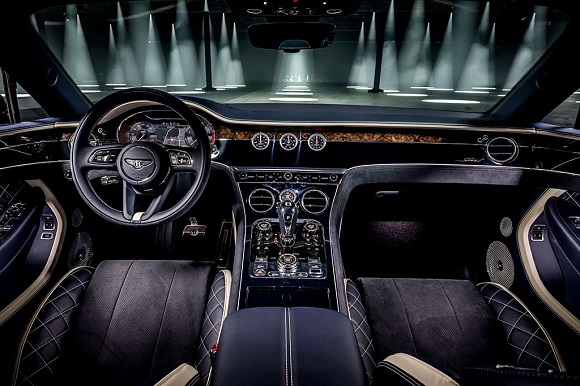 Bentley Continental GT Speed Convertible 2021.