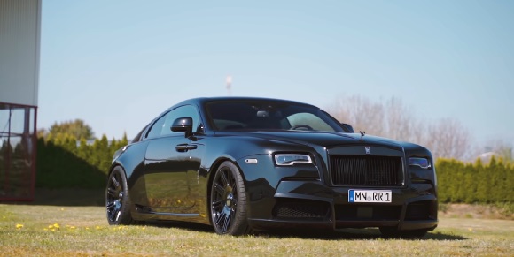 Rolls-Royce Wraith Black Badge 2021.