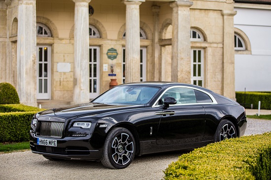 Rolls-Royce Ghost Black Badge 2022.