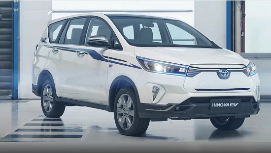 Toyota Kijang Innova 2023.