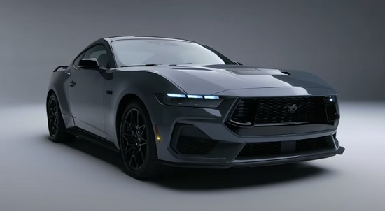 Ford Mustang 2024.
