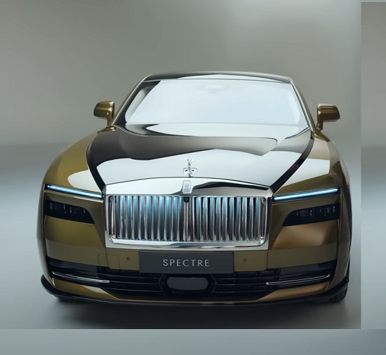 Rolls-Royce Spectre 2025.